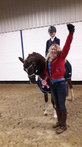 Nienke Wulff met Don Diablo-kampioen klasse M2 dressuur